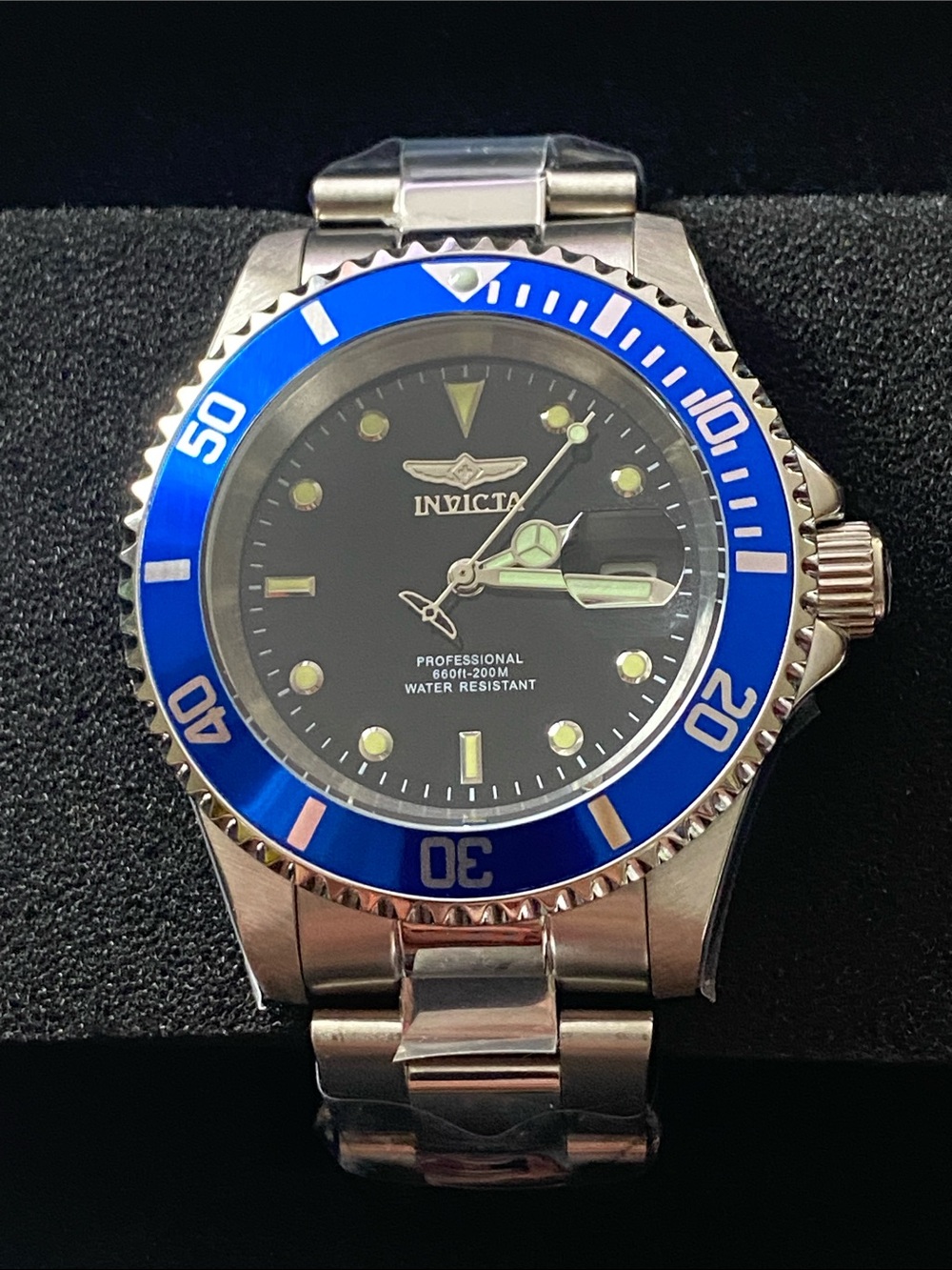 Invicta NEW, Pro Diver Calymar Men’s Watch 40mm.  Steel